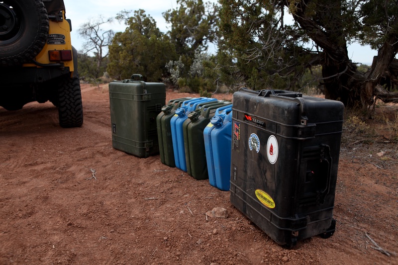 loading-up-the-gear_5551831694_o