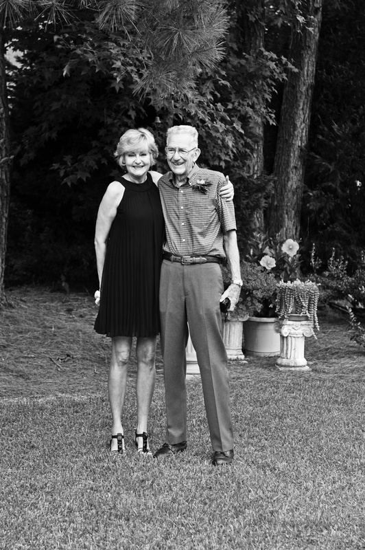 chris-and-rachel-137bw_3764956046_o