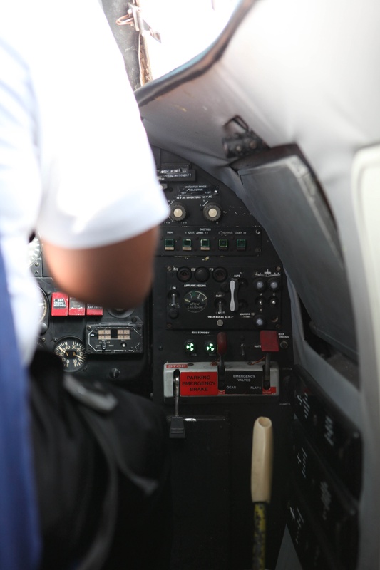 no-reinforced-cockpit-door-on-this-flight_4247116606_o