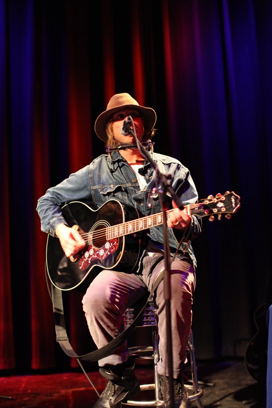 todd-snider---blue-note-columbia-mo-07-nov-2009_4084551363_o