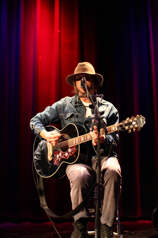 todd-snider---blue-note-columbia-mo-07-nov-2009_4084561115_o