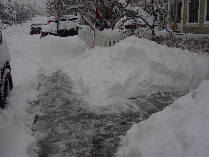 lots-of-shoveling_325231722_o